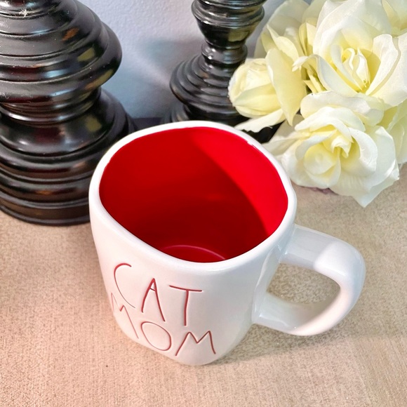 🆕Rae Dunn CAT MOM Ceramic Mug - Picture 2 of 2